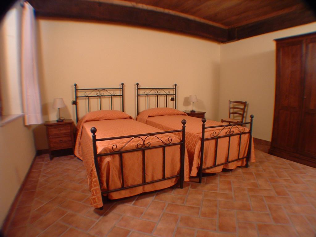 Ferienwohnung Antica Grancia Di Quercecchio Montalcino Exterior foto
