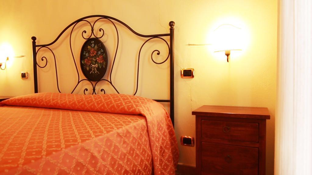 Ferienwohnung Antica Grancia Di Quercecchio Montalcino Exterior foto