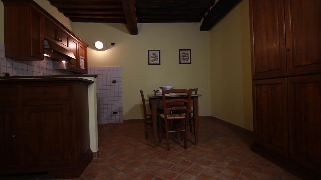 Ferienwohnung Antica Grancia Di Quercecchio Montalcino Exterior foto